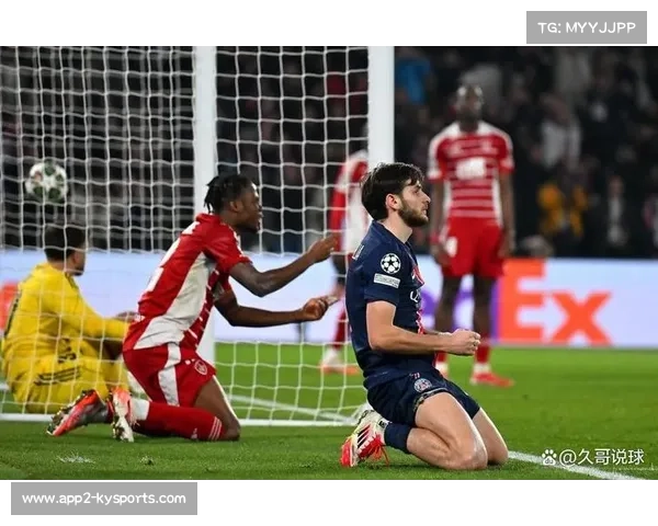 巴黎客场大胜布雷斯特 杜埃中柱后破门建功 巴黎客场大胜布雷斯特 杜埃中柱后破门建功